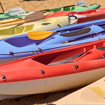 Peaceful With A Huge Terrace - Beahost