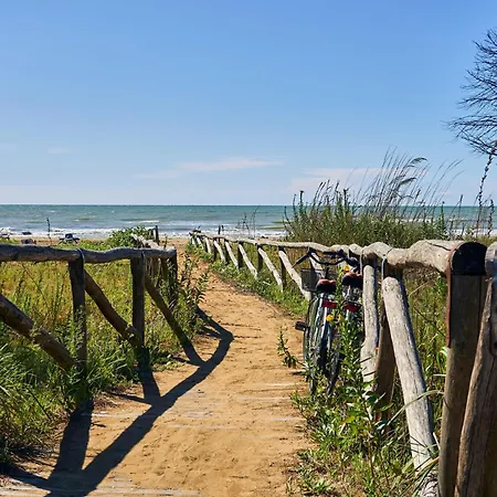 Apartment Peaceful With A Huge Terrace - Beahost Bibione