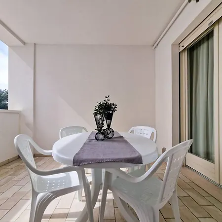 Peaceful With A Huge Terrace - Beahost Apartment