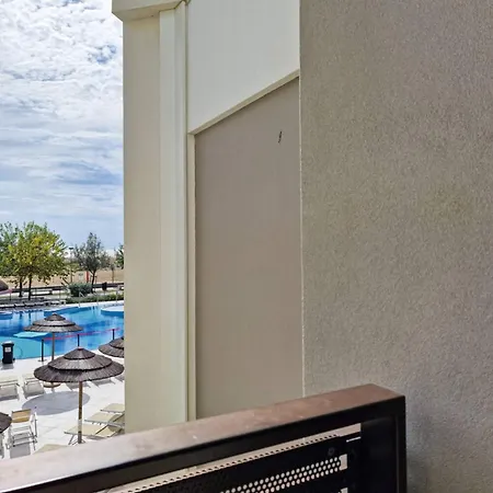 Peaceful With A Huge Terrace - Beahost Apartment Bibione