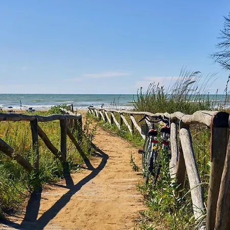 Peaceful With A Huge Terrace - Beahost Bibione