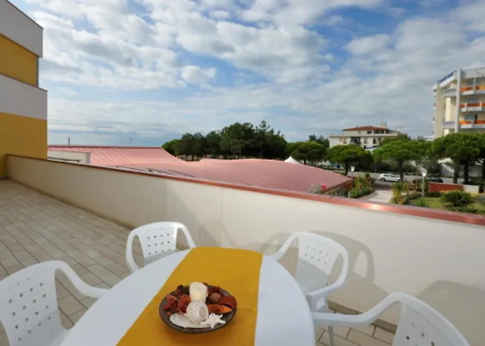 Peaceful With A Huge Terrace - Beahost Appartamento *