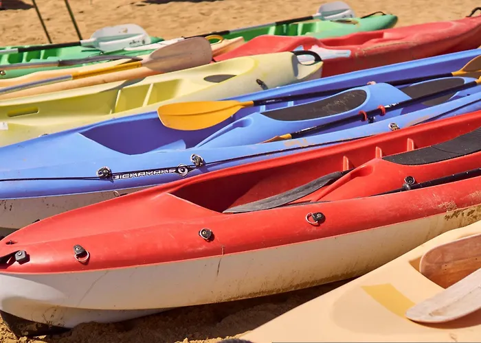 Peaceful With A Huge Terrace - Beahost